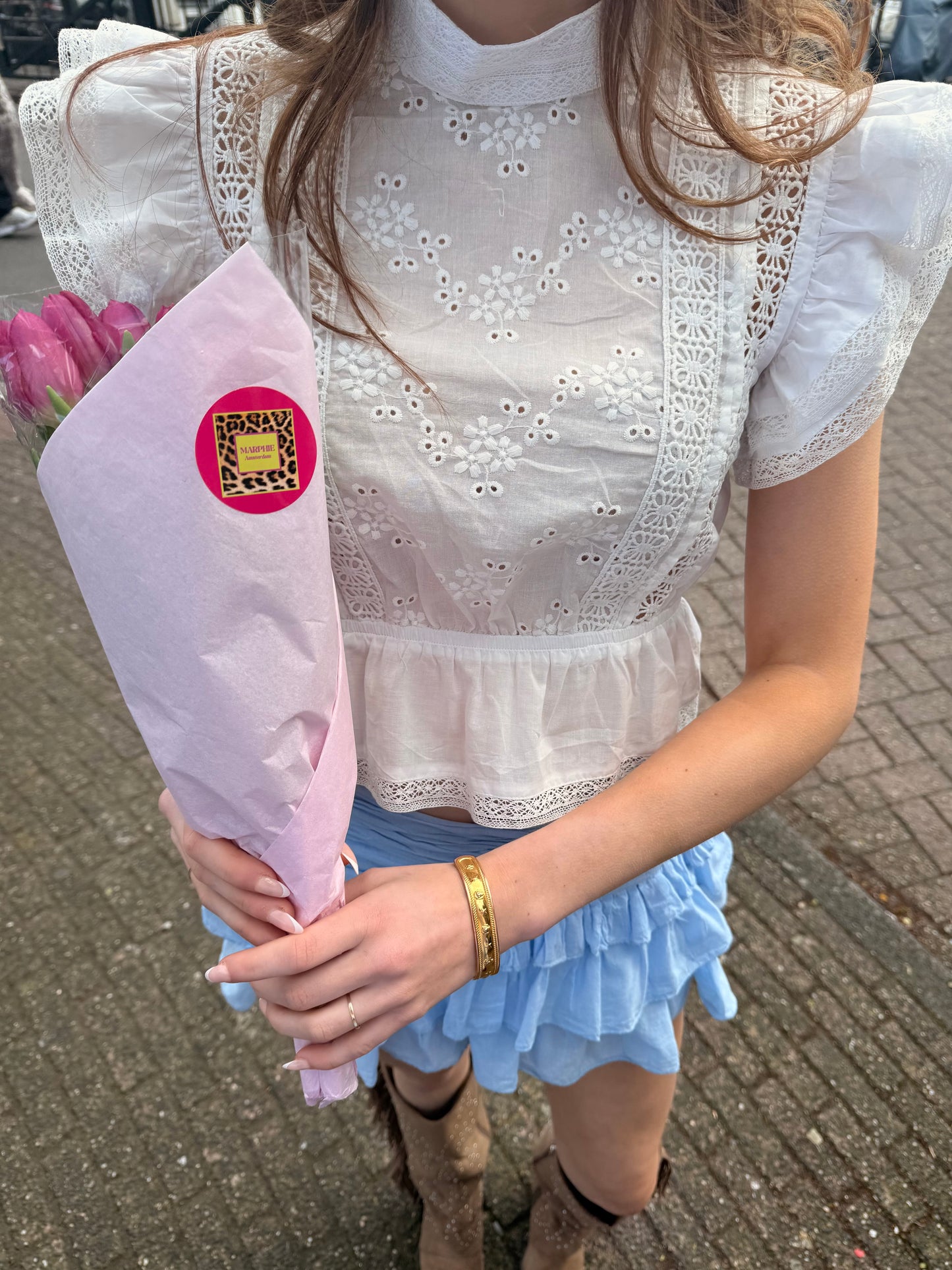 Rose Embroiderie Top